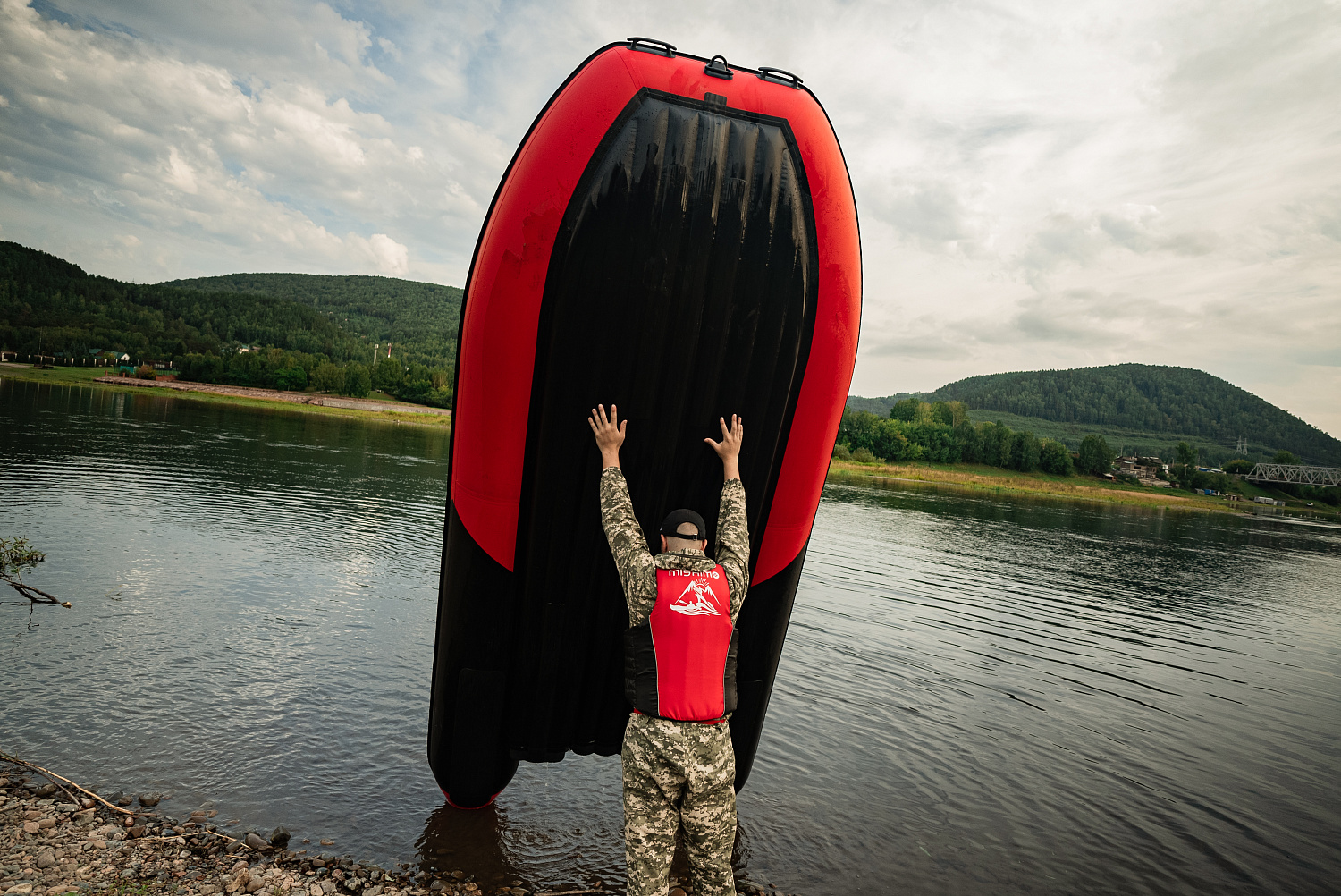 Лодка MISHIMO RIVER JET 400 под водомет в Нефтеюганске