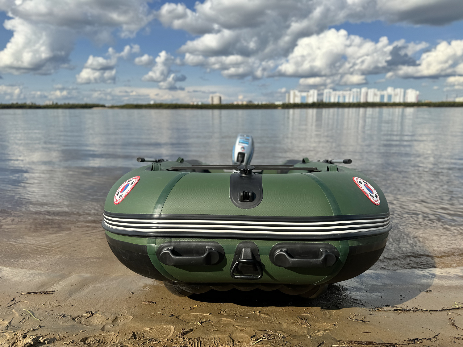 Лодка MISHIMO BIG FLOOR 400 в Нефтеюганске