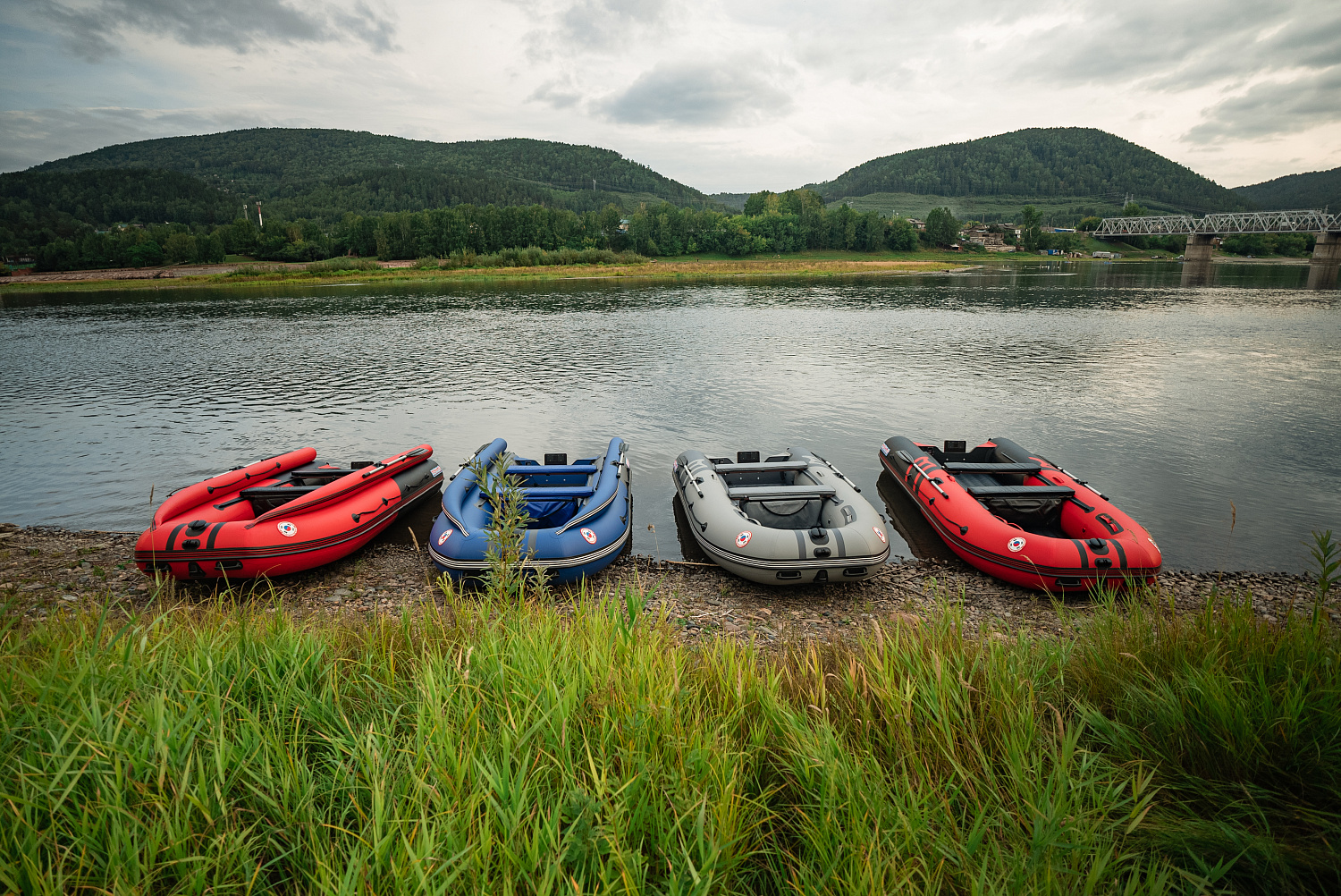 Лодка MISHIMO RIVER FJET PRO 470 под водомет в Нефтеюганске