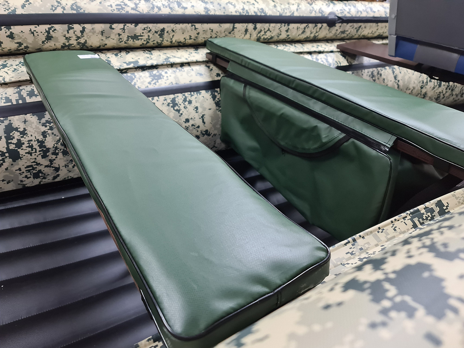 КОМПЛЕКТ МЯГКИХ НАКЛАДОК С СУМКОЙ ДЛЯ ЛОДОК 110Х20 ЗЕЛЕНЫЙ в Нефтеюганске