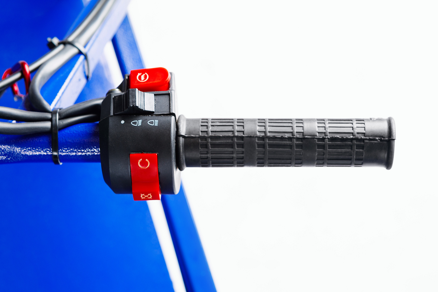 МОТОБУКСИРОВЩИК SNOW DOG 15 л.с. в Нефтеюганске